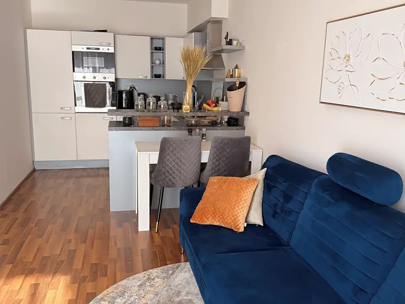 Prodej bytu 2+kk 56 m², Chýně – náhled fotky 2