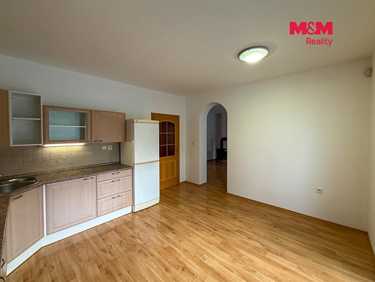 Pronájem domu, 190 m² (2 z 20)