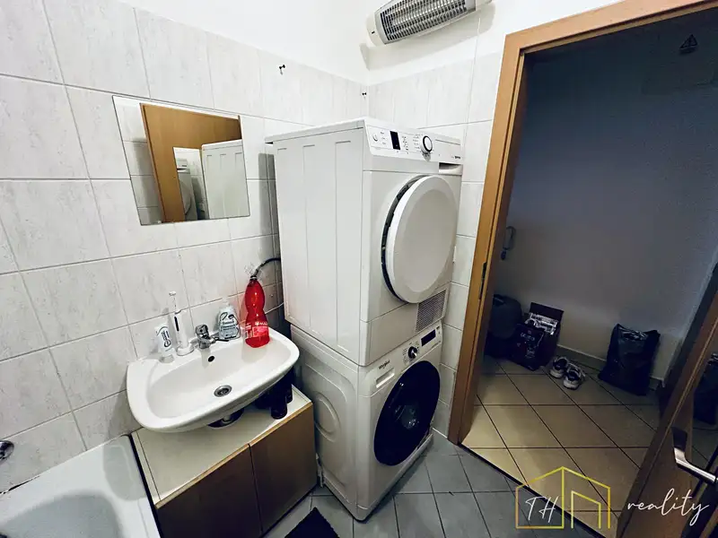 Prodej bytu 1+kk 33 m², Ústí nad Labem – náhled fotky 3