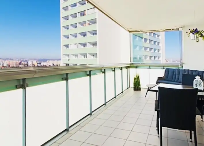 Pronájem bytu 3+kk 107 m², Praha – náhled fotky 3