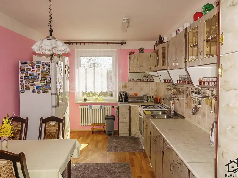 Prodej rodinného domu 500 m², pozemek 2506 m², Petrovice u Karviné – náhled fotky 2