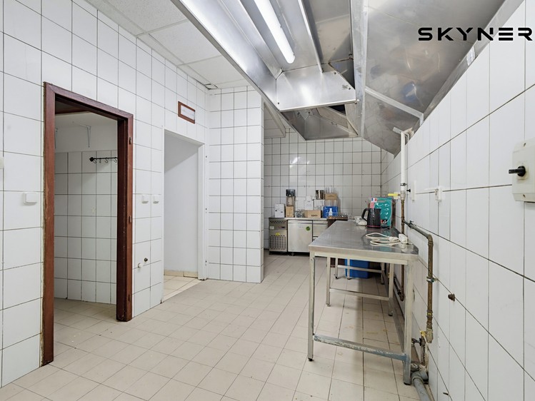 Комерційне приміщення в оренду, 122 м² (13 з 16)