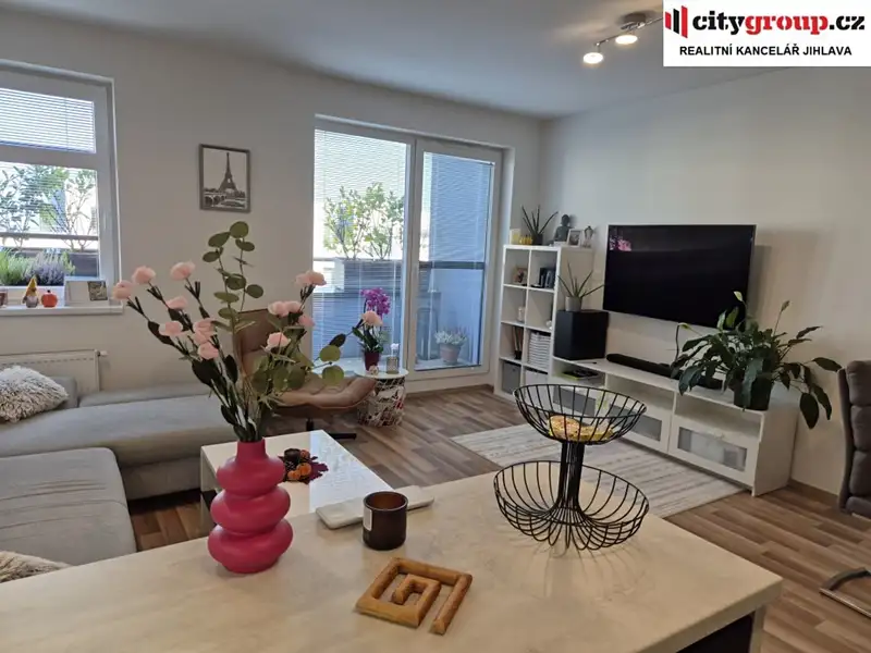 Prodej bytu 3+kk 84 m², Praha – náhled fotky 2