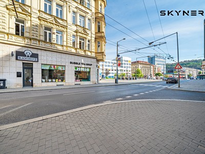 Комерційне приміщення в оренду, 122 м² (2 з 16)