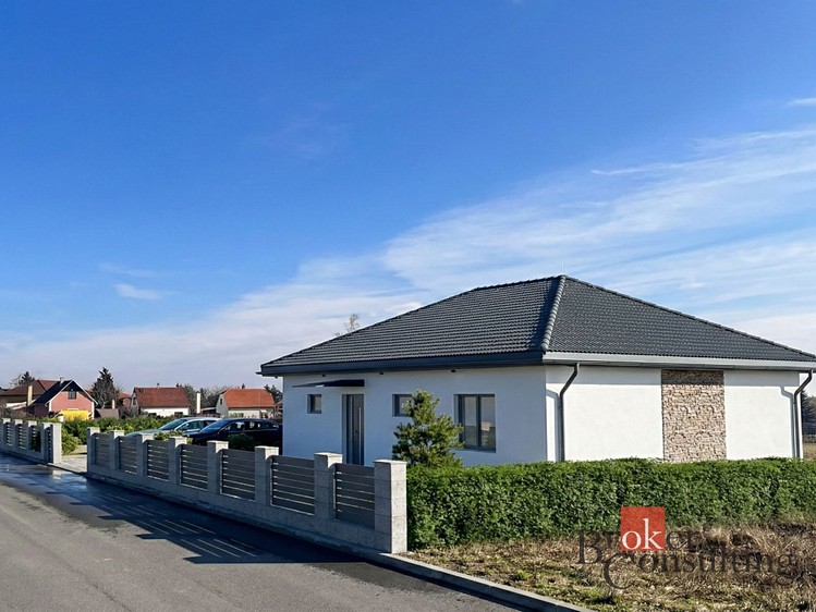 Haus zum Kauf, 104 m² (2 von 9)