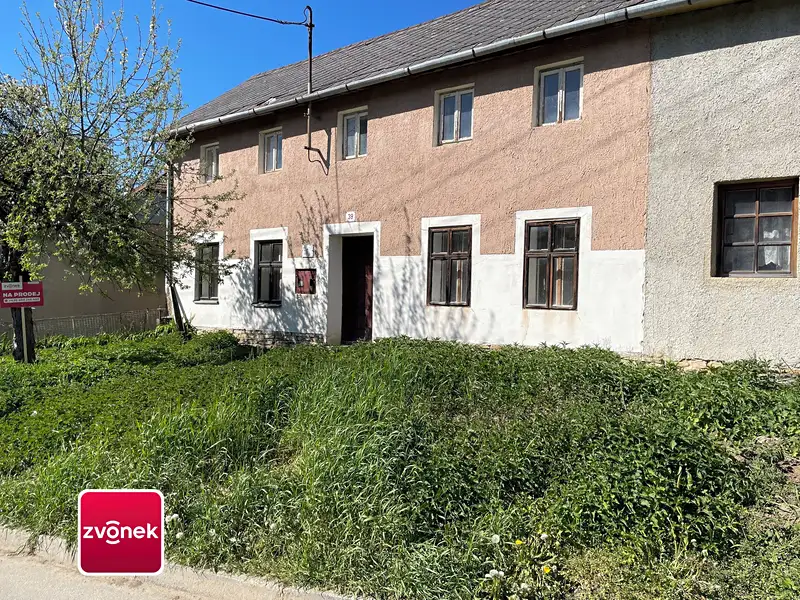Prodej rodinného domu 240 m², pozemek 822 m², Zdounky – náhled fotky 1