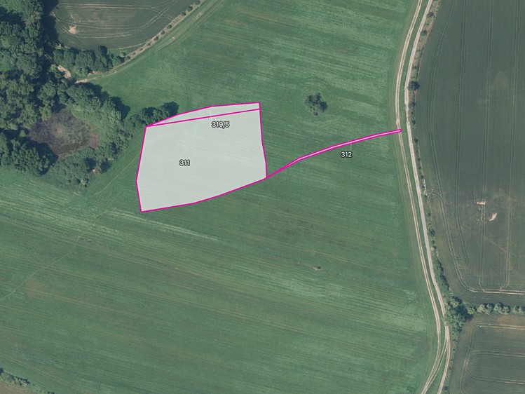 Grundstück zum Kauf, 8.524 m² (1 von 3)
