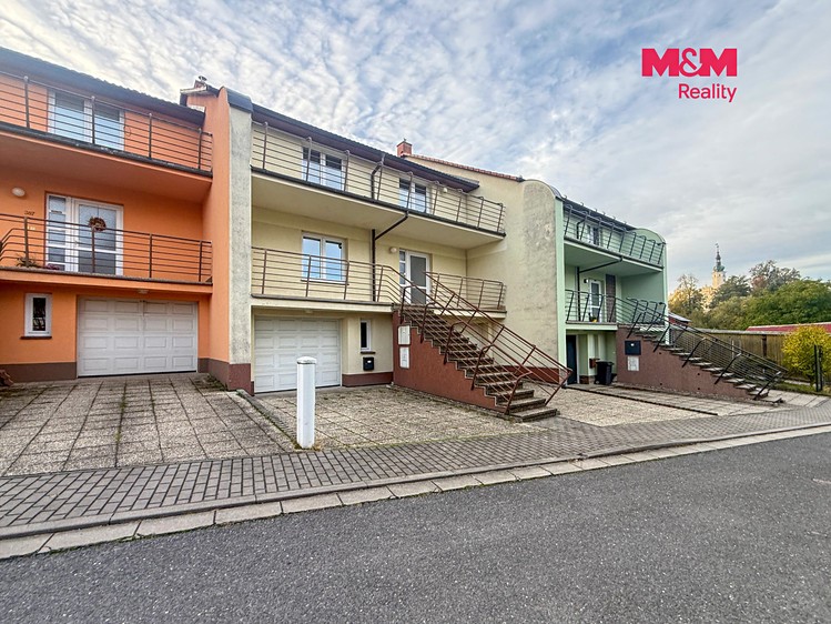 Pronájem domu, 190 m² (13 z 20)