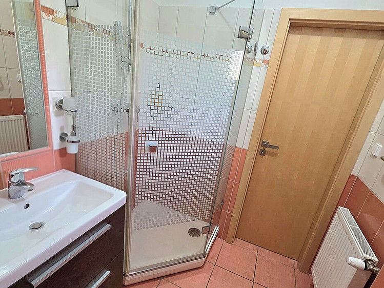 Будинок на продаж, 121 м² (10 з 25)