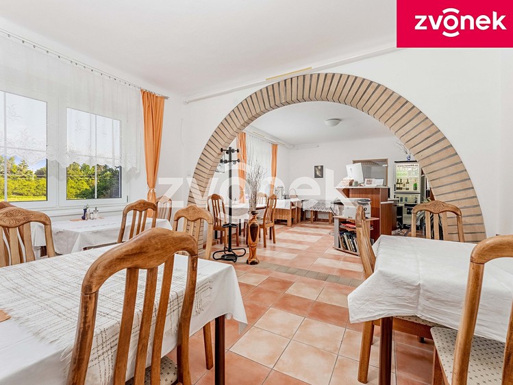 Будинок на продаж, 400 м² (13 з 40)