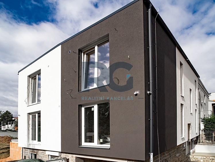 Prodej bytu 2+kk, 51 m² (3 z 8)