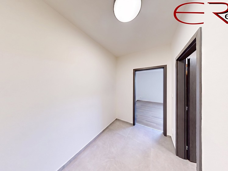 Квартира 1+1 на продаж, 40 м² (2 з 11)