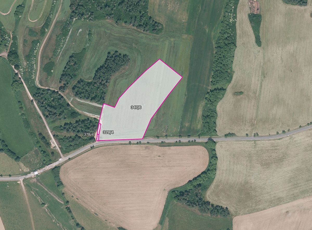 Prodej pole 18300 m², Velký Bor – fotka 1 z 3