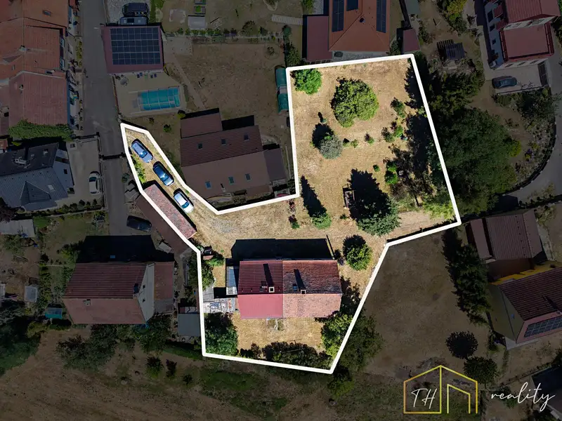 Prodej rodinného domu 250 m², pozemek 1848 m², Modlany – náhled fotky 2