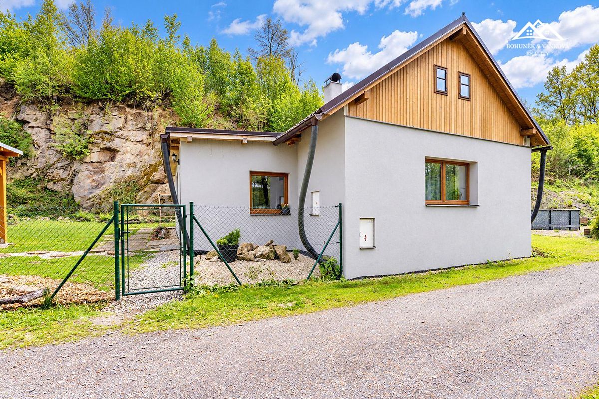 Prodej rodinného domu 88 m², pozemek 917 m², Havlíčkův Brod – fotka 1 z 3