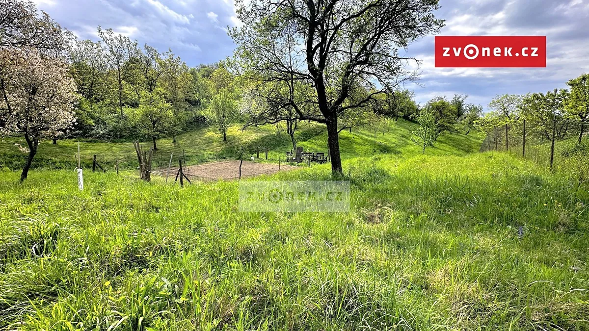 Prodej zahrady 852 m²