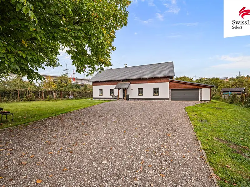 Prodej rodinného domu 196 m², pozemek 1869 m², Trutnov – náhled fotky 1