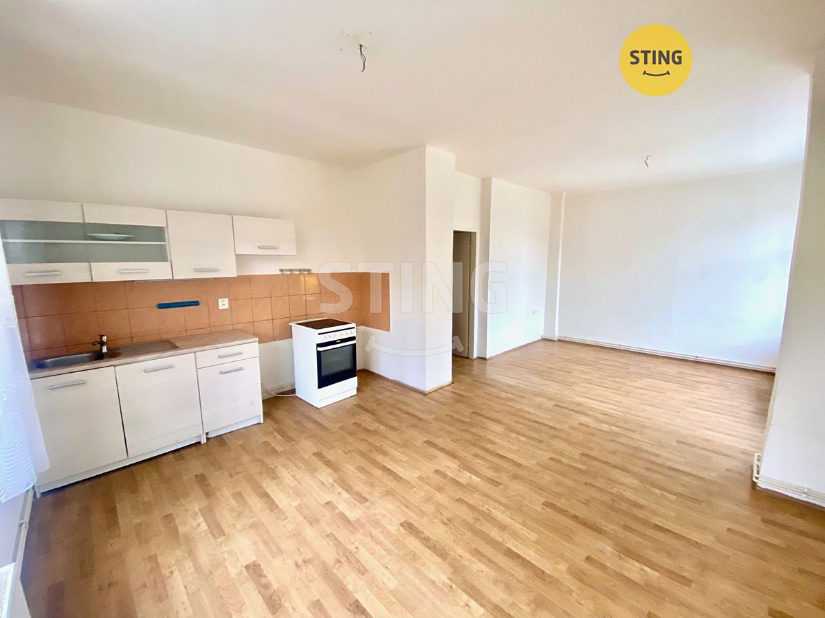 Pronájem bytu 1+kk 39 m², Bruntál – fotka 1 z 3