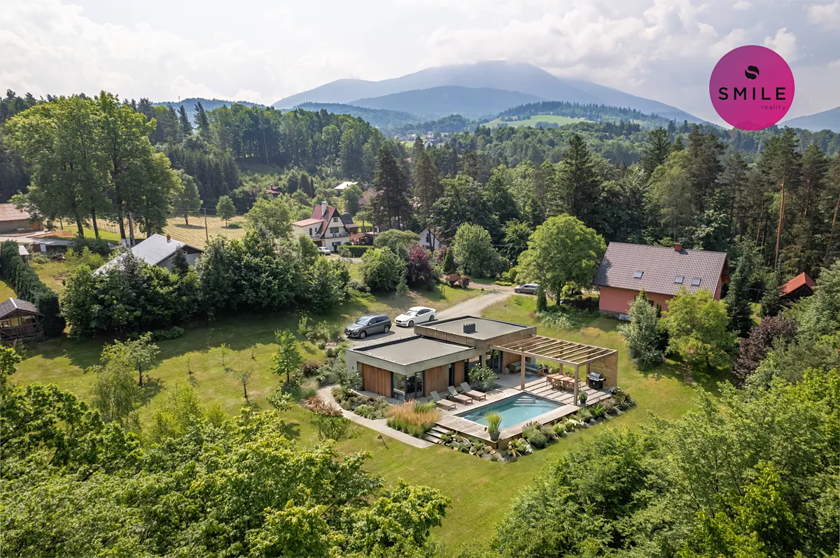 Prodej stavebního pozemku 2047 m²