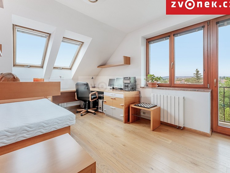 Будинок на продаж, 540 м² (24 з 33)