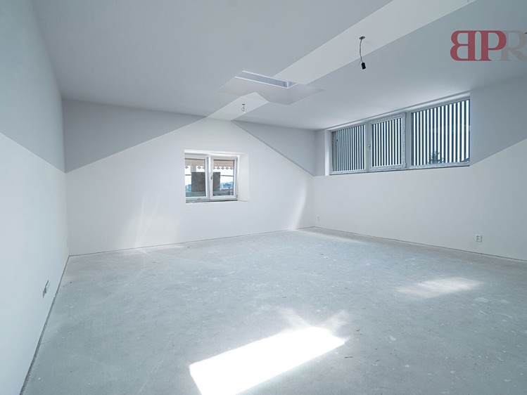 Квартира 3+kk на продаж, 78 м² (7 з 27)