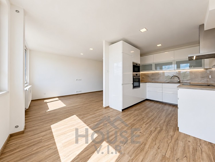 Wohnung 3+1 zum Kauf, 69 m² (2 von 32)