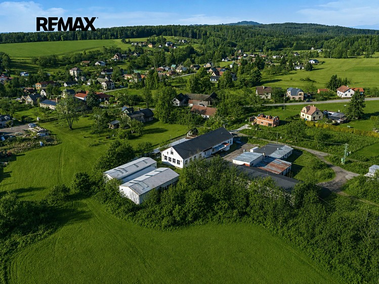 Prodej komerčního prostoru, 1 380 m² (22 z 23)