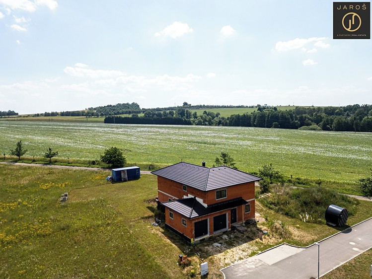 Будинок на продаж, 235 м² (4 з 30)