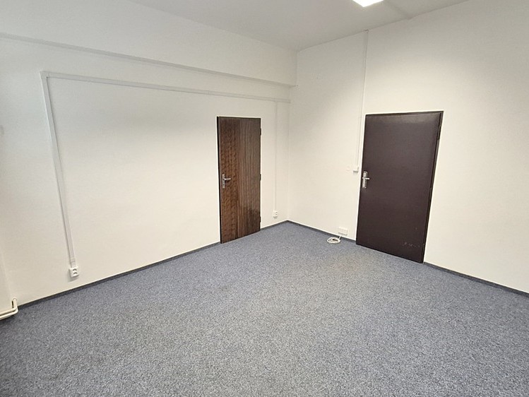 Комерційне приміщення в оренду, 17 м² (3 з 5)