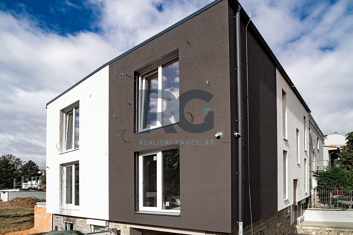 Prodej bytu 2+kk 60 m²