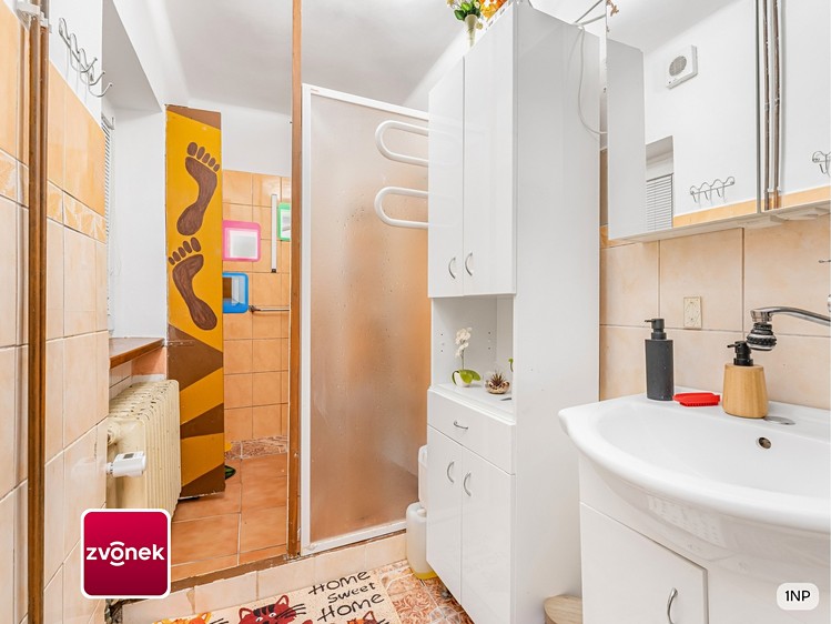 Будинок на продаж, 284 м² (24 з 34)