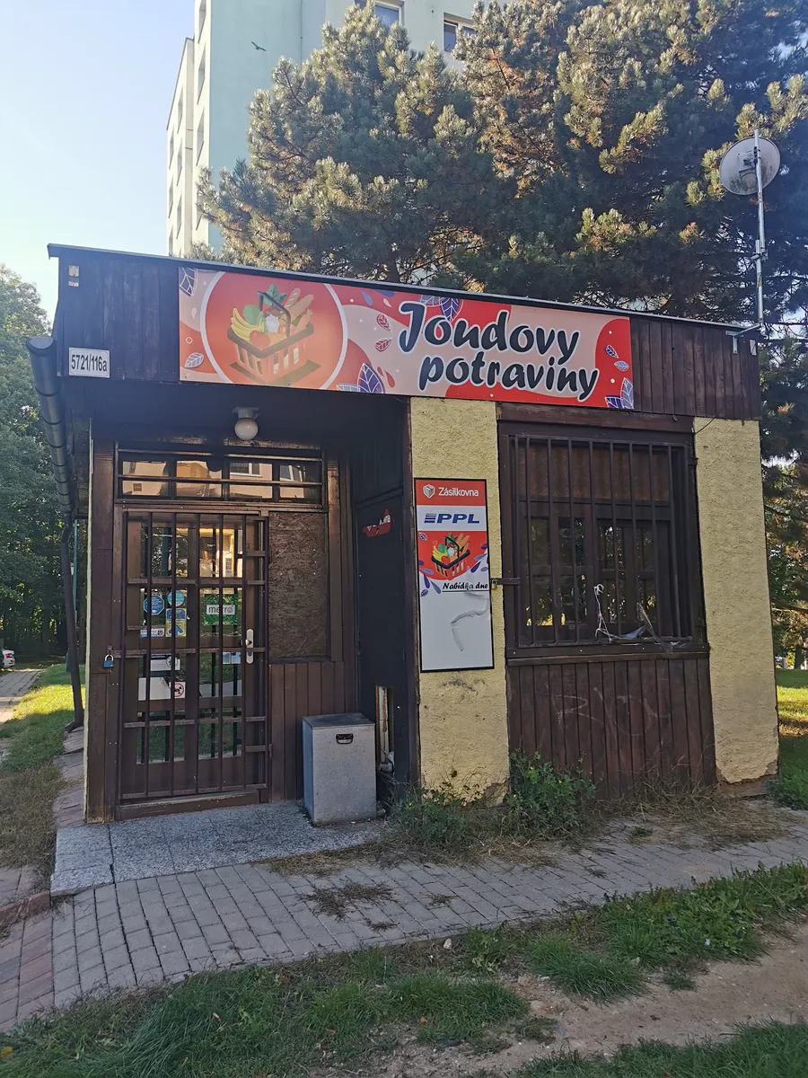 Pronájem obchodního prostoru 30 m²