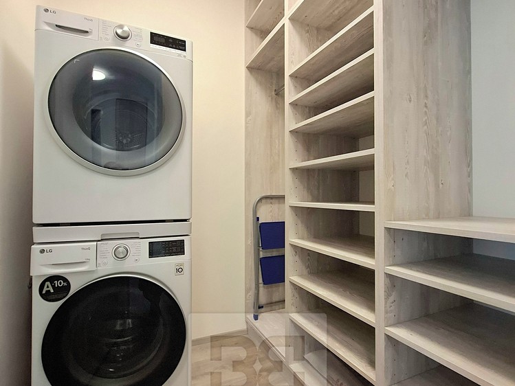 Pronájem bytu 2+kk, 53 m² (6 z 17)