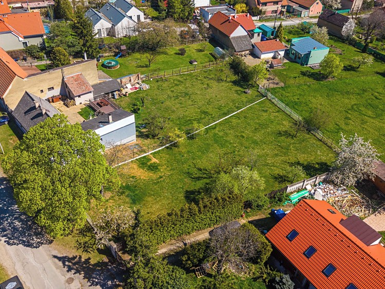 Prodej pozemku, 970 m² (5 z 9)