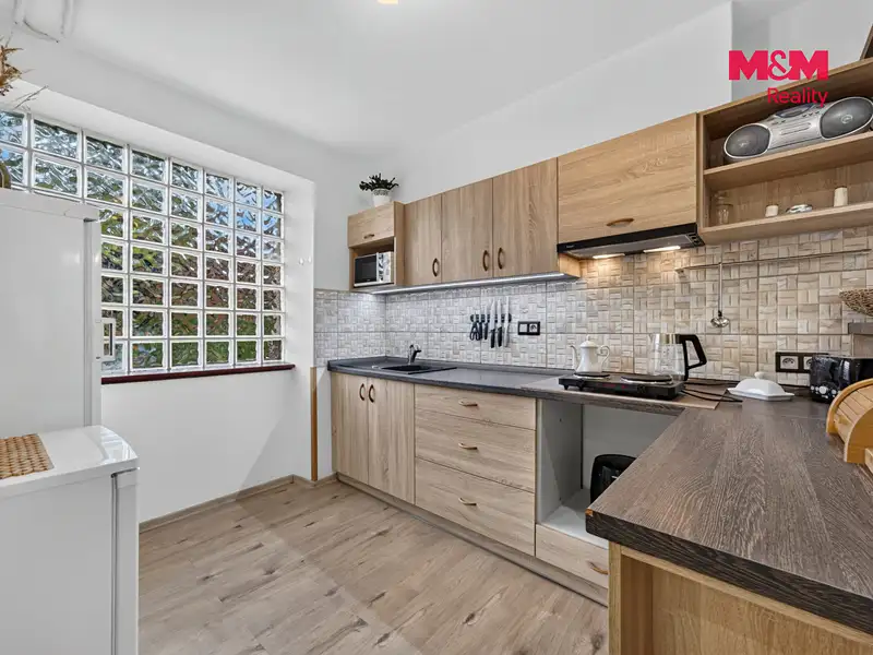 Prodej rodinného domu 190 m², pozemek 143 m², Kunžak – náhled fotky 3