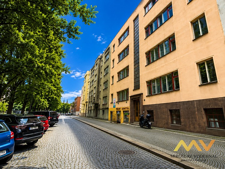 Квартира 3+1 в оренду, 95 м² (22 з 24)