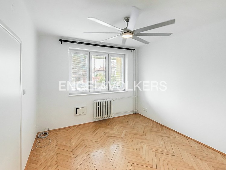 Pronájem bytu 3+1, 64 m² (5 z 8)