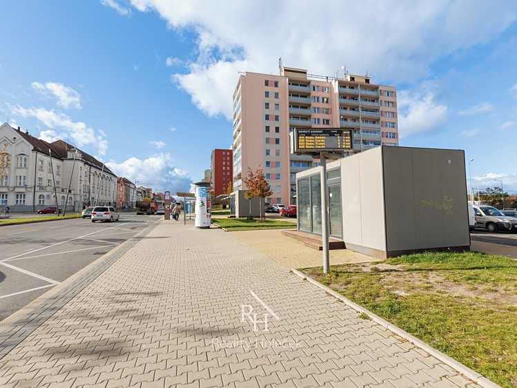 Pronájem bytu 2+1, 59 m² (25 z 31)