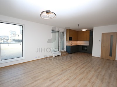 Квартира 4+kk в оренду, 110 м² (3 з 20)