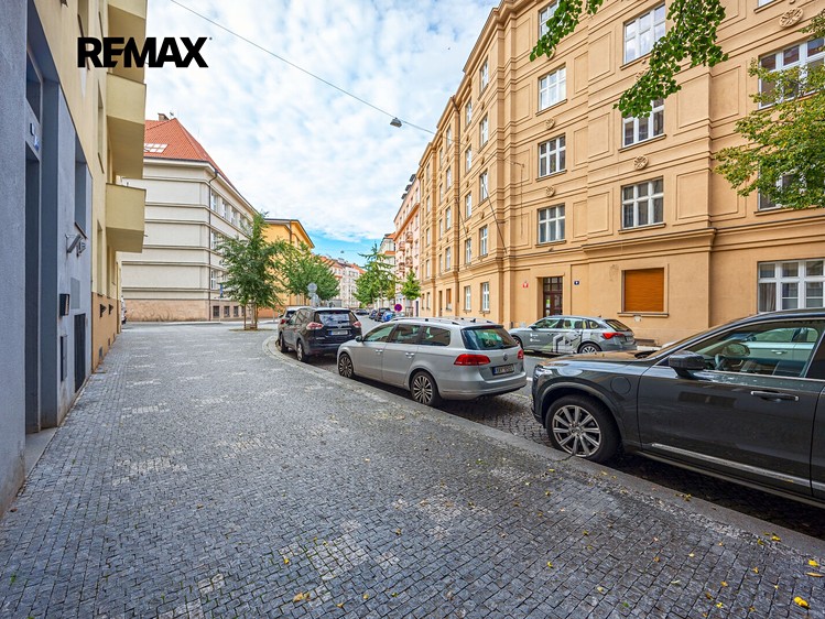 Wohnung 2+1 zum Kauf, 92 m² (1 von 21)
