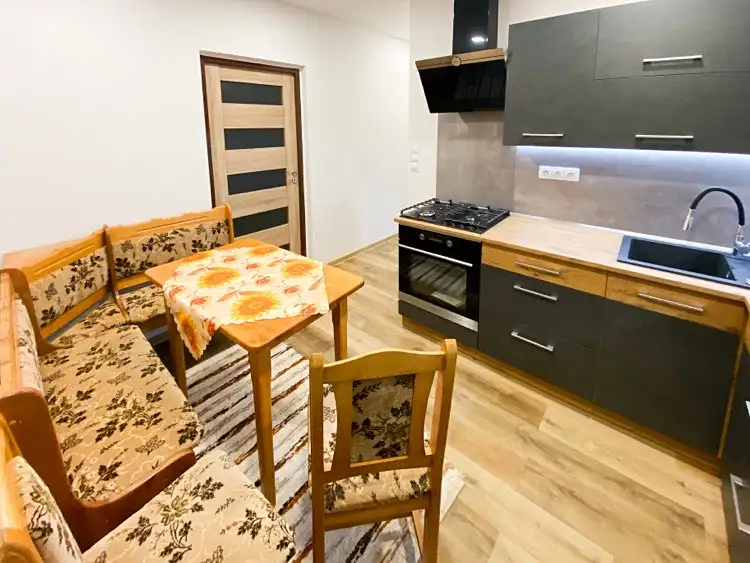 Pronájem bytu 3+1 64 m², Klášterec nad Ohří – náhled fotky 3