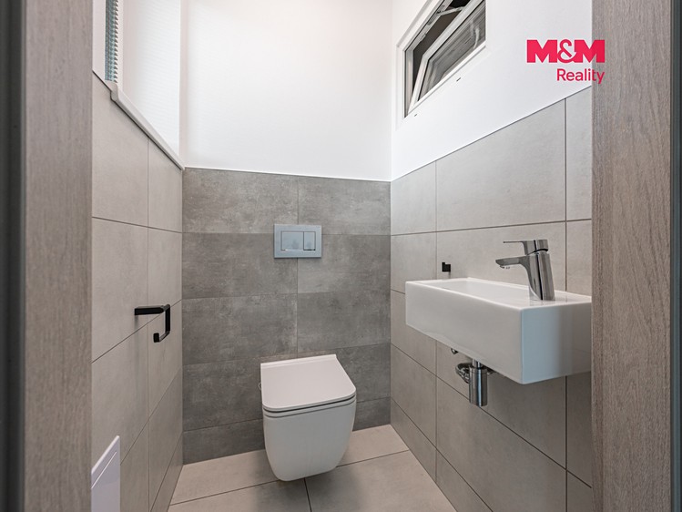 Pronájem domu, 121 m² (11 z 17)