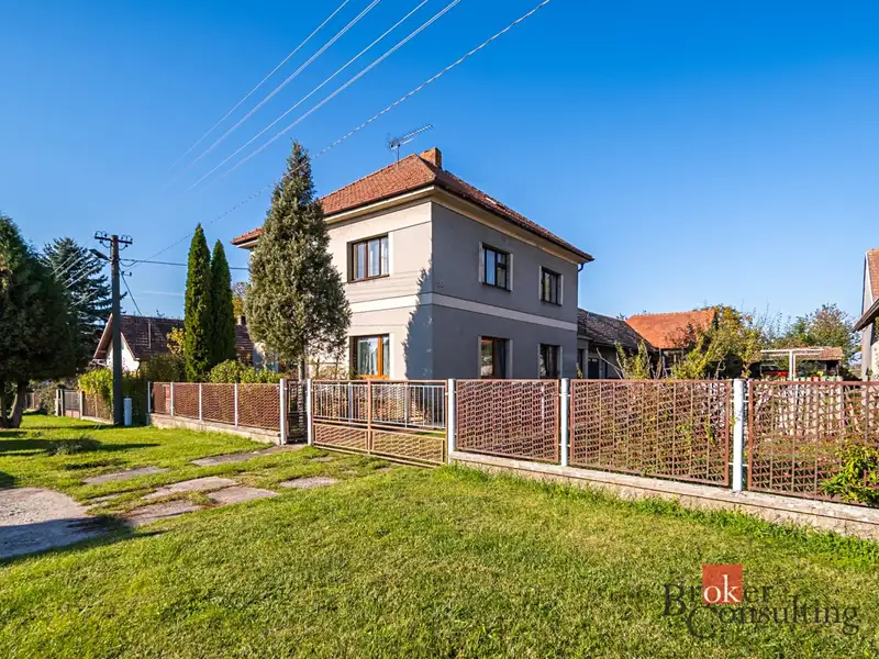Prodej rodinného domu 185 m², pozemek 2369 m², Vinary – náhled fotky 2