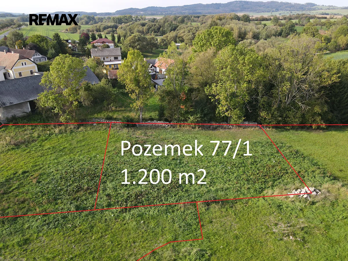 Prodej stavebního pozemku 1200 m²