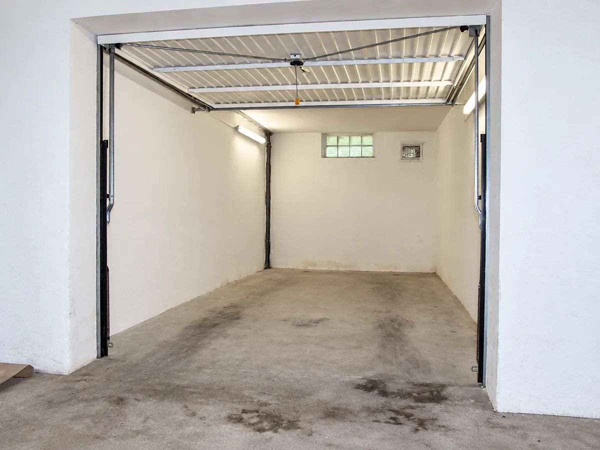 Pronájem garáže 16 m²