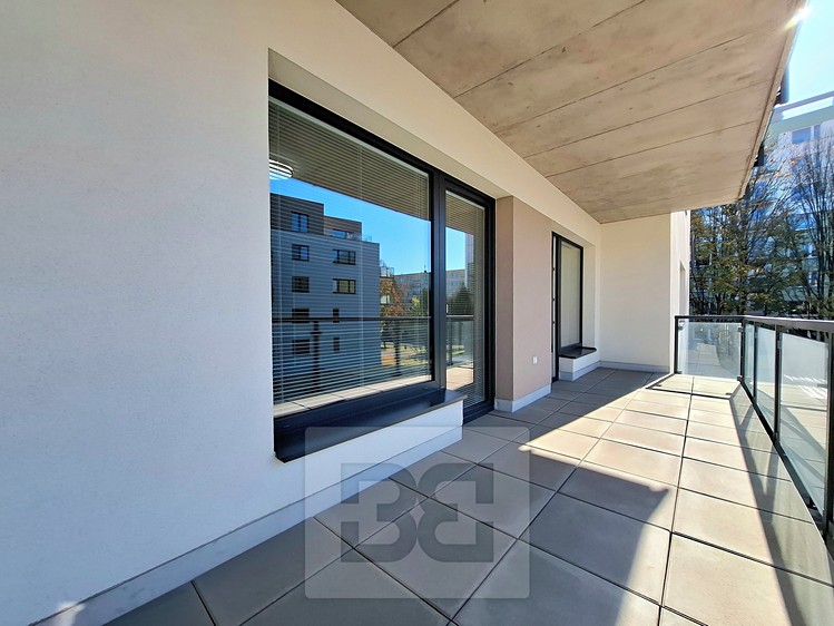 Pronájem bytu 2+kk, 53 m² (15 z 17)