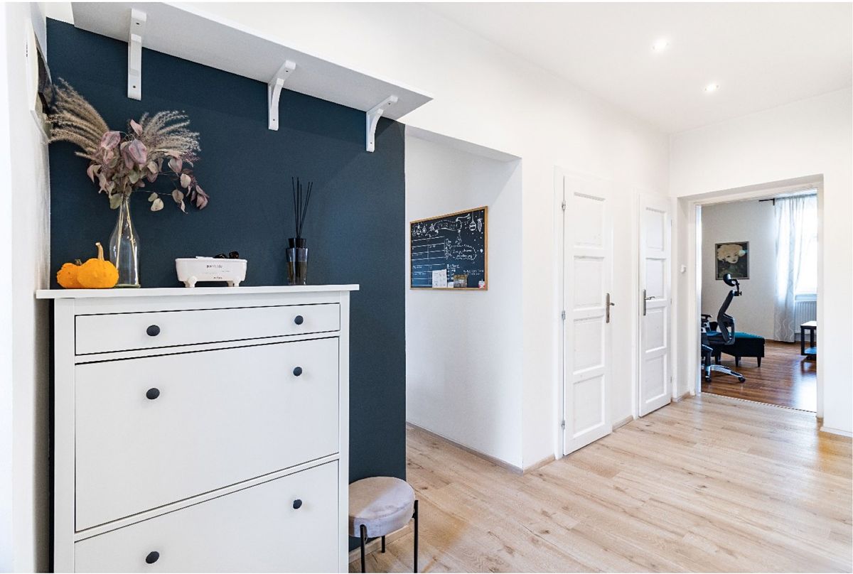 Pronájem bytu 2+1 60 m² – fotografie 3