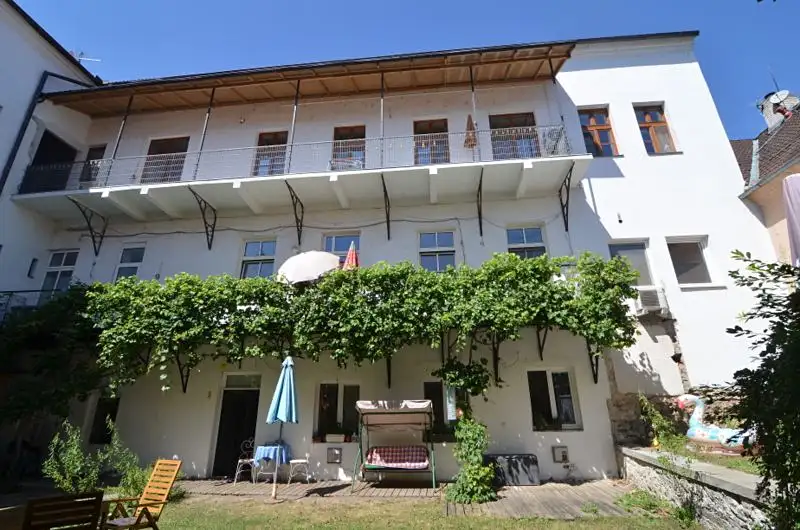 Prodej činžovního domu 1012 m², Beroun – náhled fotky 2