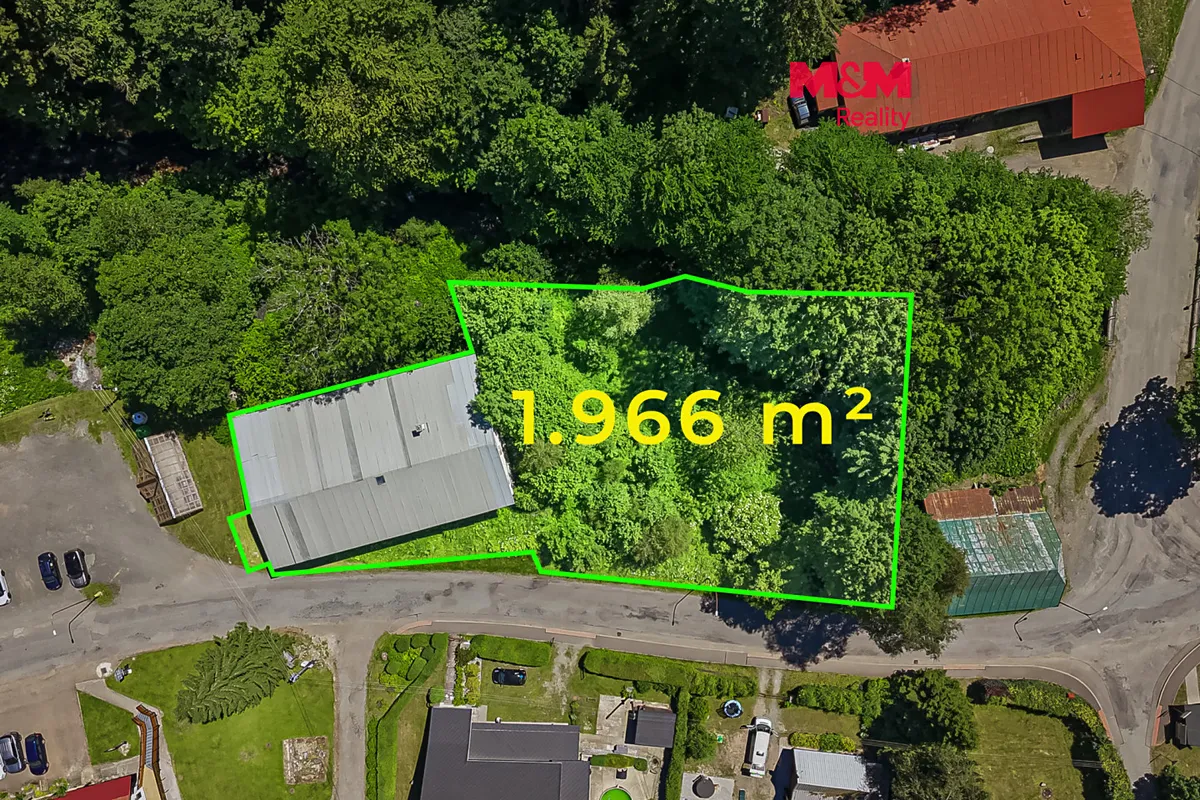 Prodej stavebního pozemku 1966 m²