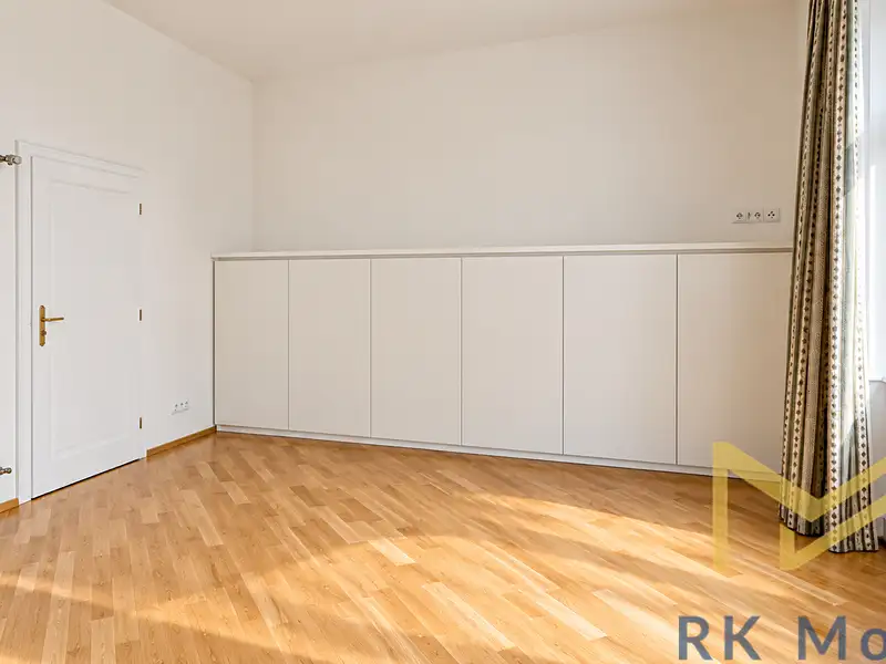 Pronájem bytu 4+1 100 m², Praha – náhled fotky 3